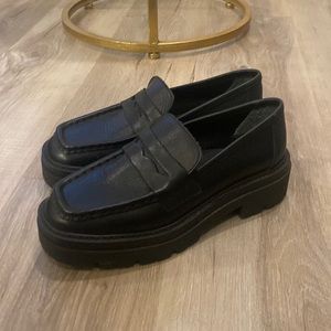 L’intervalle black leather chunky loafer - Size 37 - NEW